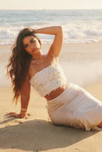 Load image into Gallery viewer, Solana Ivory Feather Bandeau