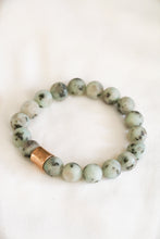 Load image into Gallery viewer, Mint Stone Bracelet
