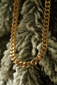 Thin Gold Chain