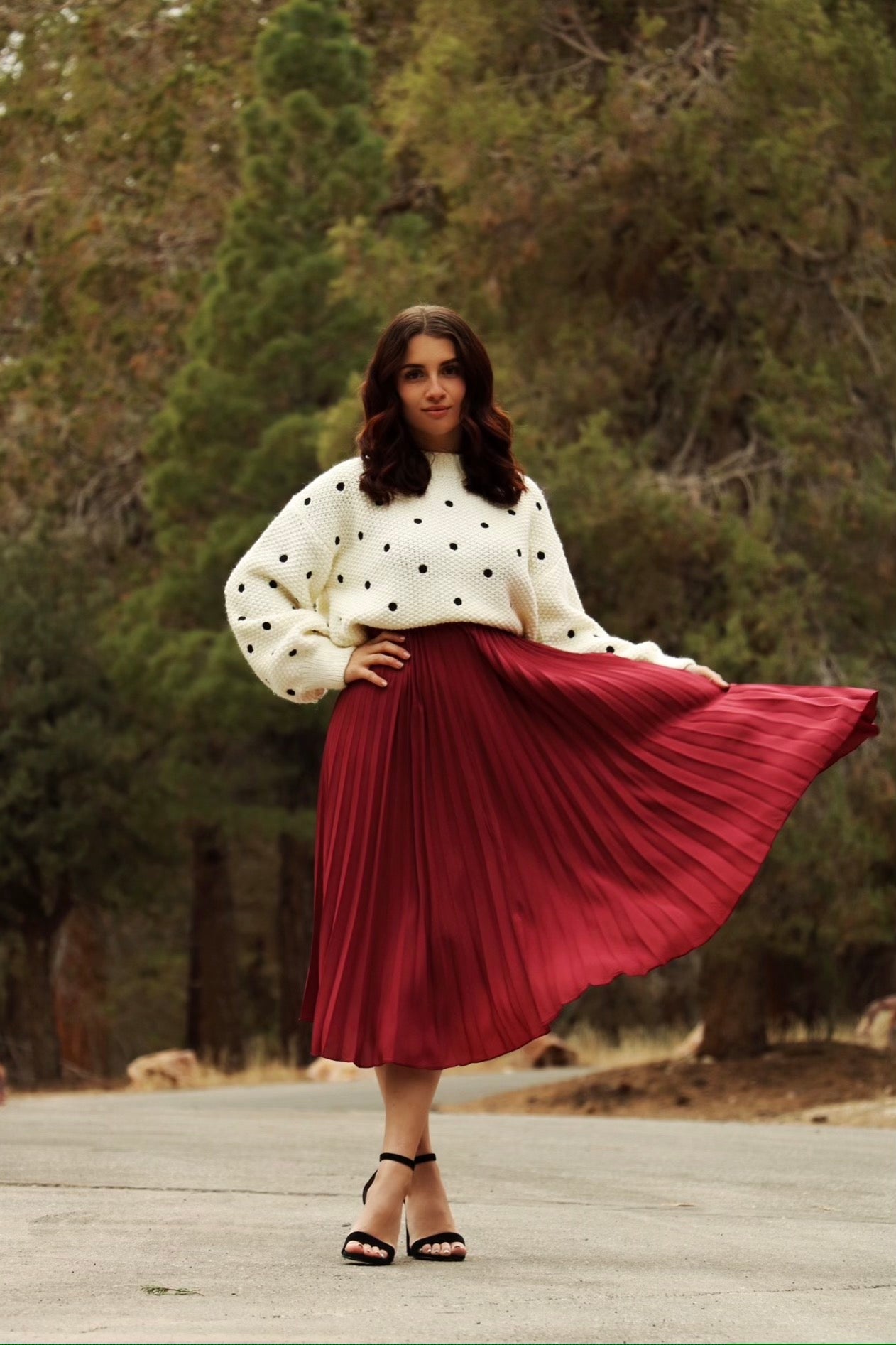 Burgundy Pleated Skirt Outfit Maroon Skirt Midi Resolutions